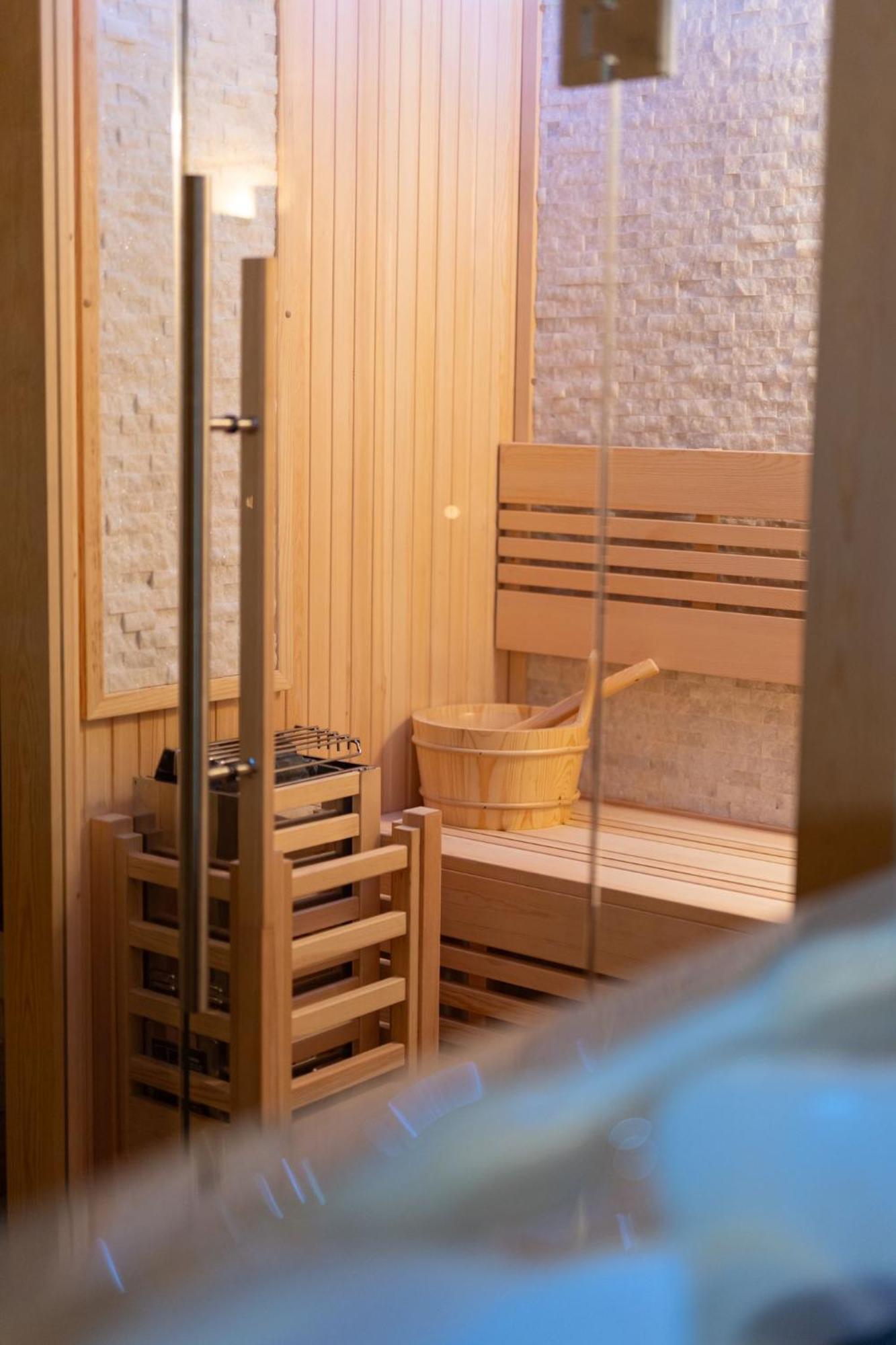Suite16 & Spa Barletta Bagian luar foto
